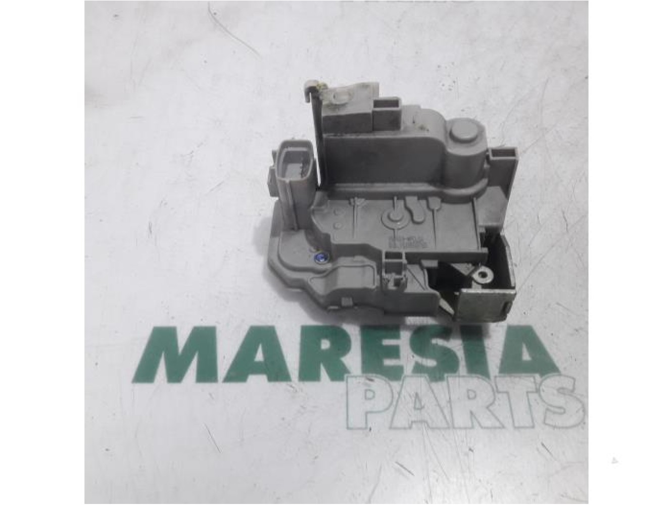 Lancia - Delta - Rear door mechanism 4-door, right