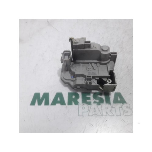 Lancia - Delta - Rear door mechanism 4-door, right