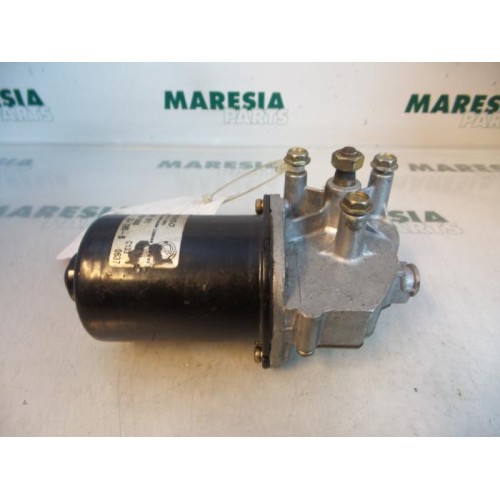 Fiat - Stilo - Scheibenwischermotor vorne