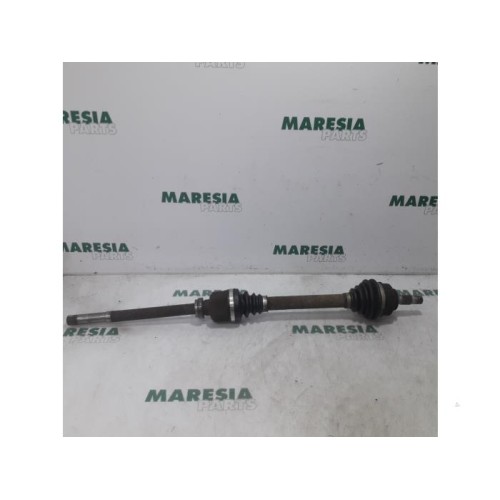 Peugeot - Partner - Front drive shaft, right