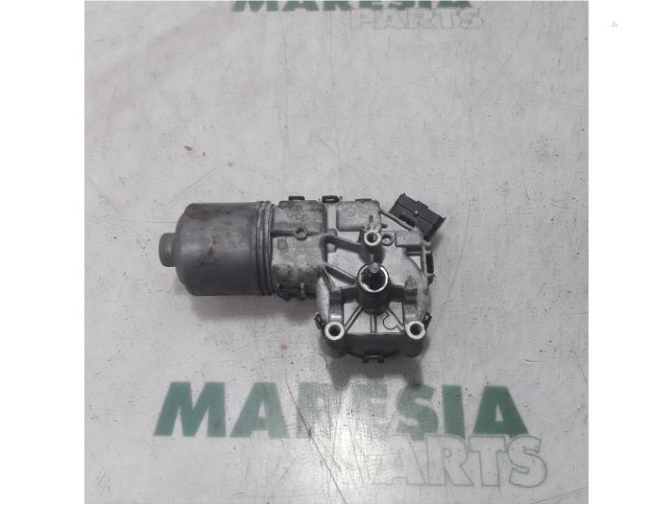 Peugeot - Partner - Front wiper motor