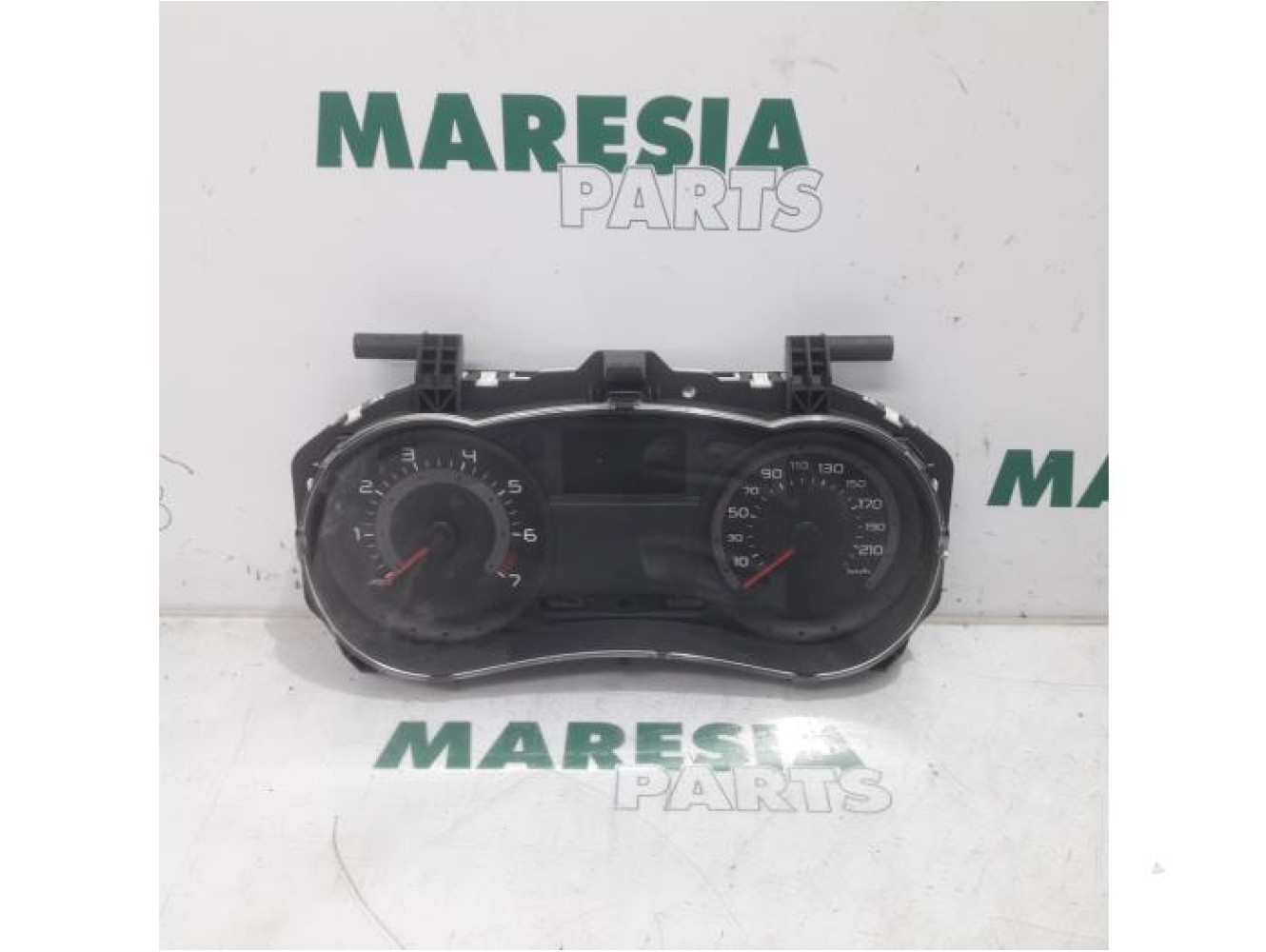 Renault - Clio - Instrument panel