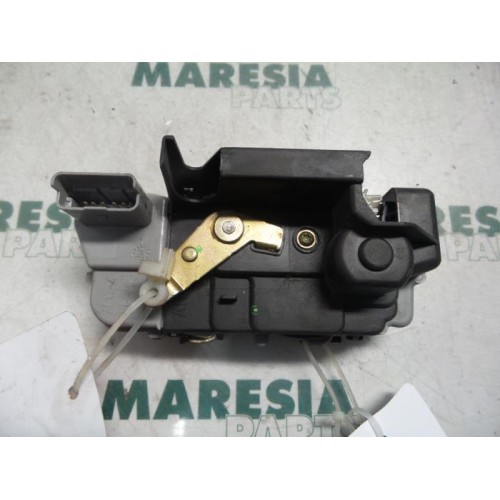 Citroen - C5 - Rear door mechanism 4-door, right