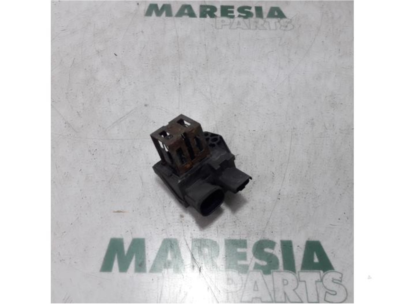 Citroen - C3 Picasso - Cooling fan resistor