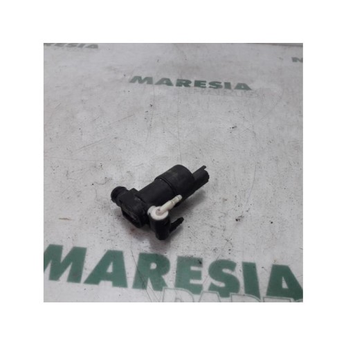 Citroen - C3 Picasso - Windscreen washer pump