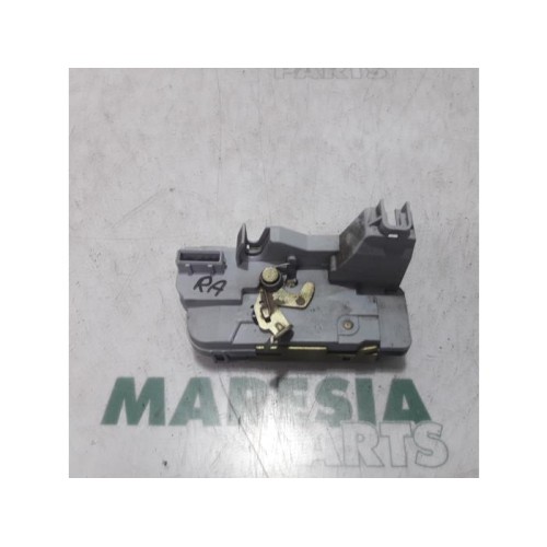 Peugeot - 307 - Rear door mechanism 4-door, right