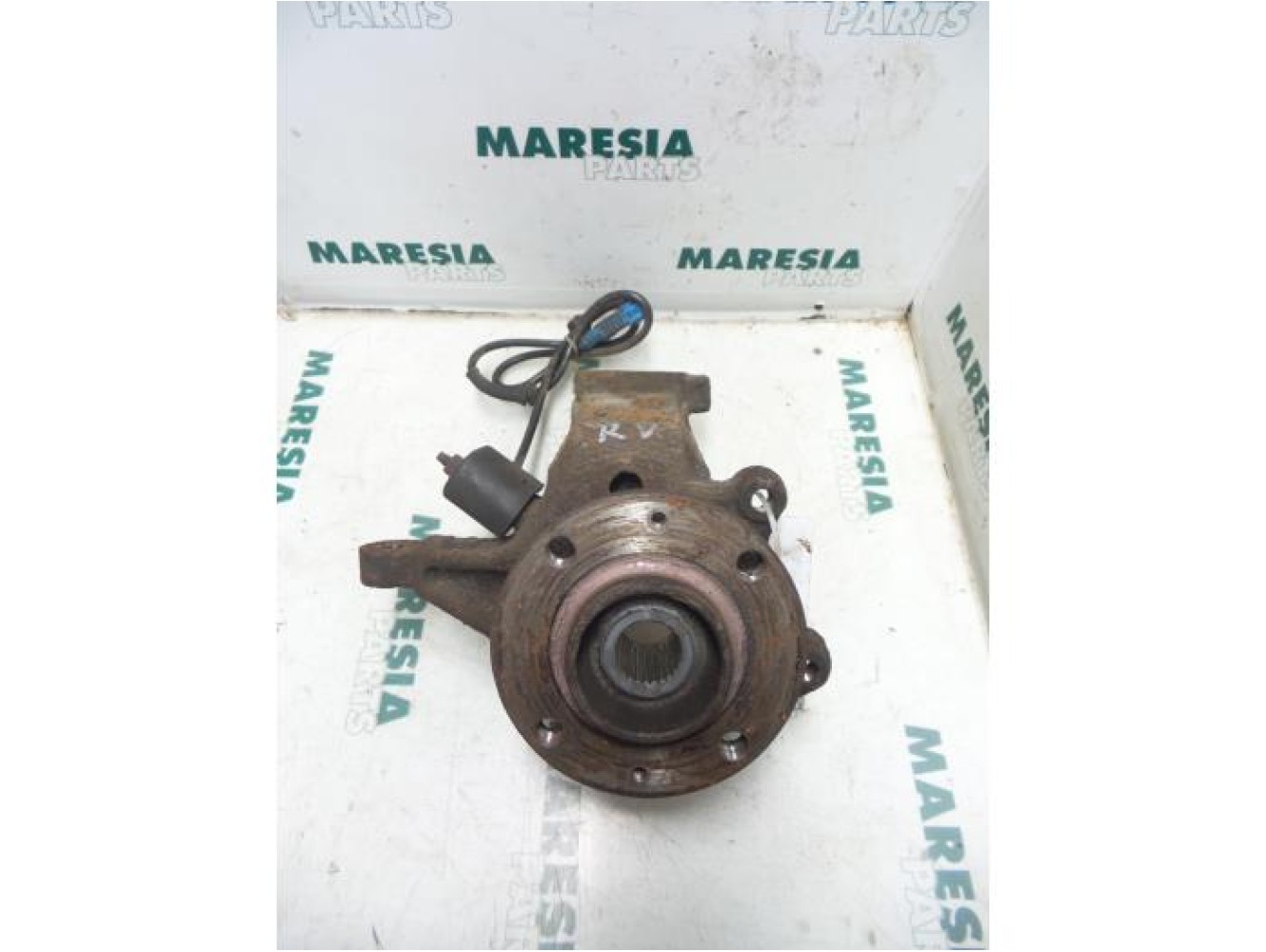Peugeot - 206 - Knuckle, front right