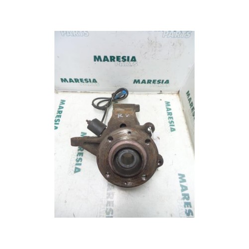Peugeot - 206 - Knuckle, front right