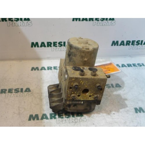 Peugeot - 607 - ABS pump