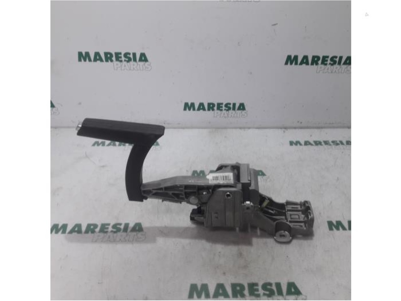 Peugeot - 308 - Parking brake lever