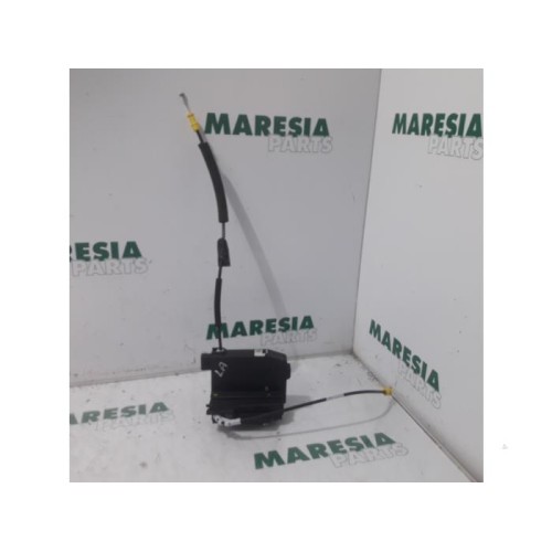 Peugeot - 308 - Rear door lock mechanism 4-door, left