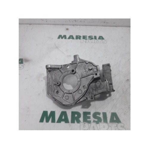 Peugeot - 207 - Support (divers)