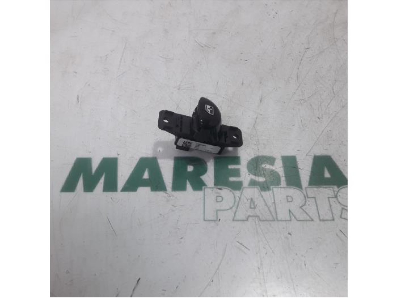 Fiat - 500 - Multi-functional window switch
