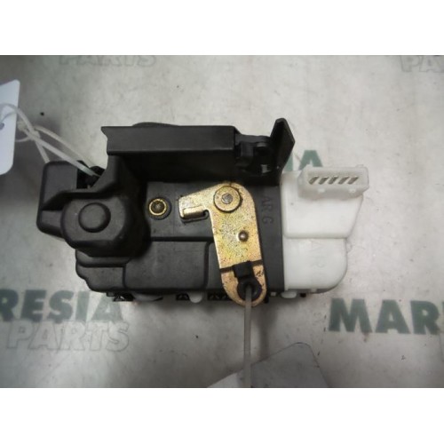 Peugeot - 607 - Rear door lock mechanism 4-door, left