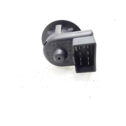Renault - Clio - Mirror switch