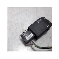 Renault - Clio - Commande radio volant