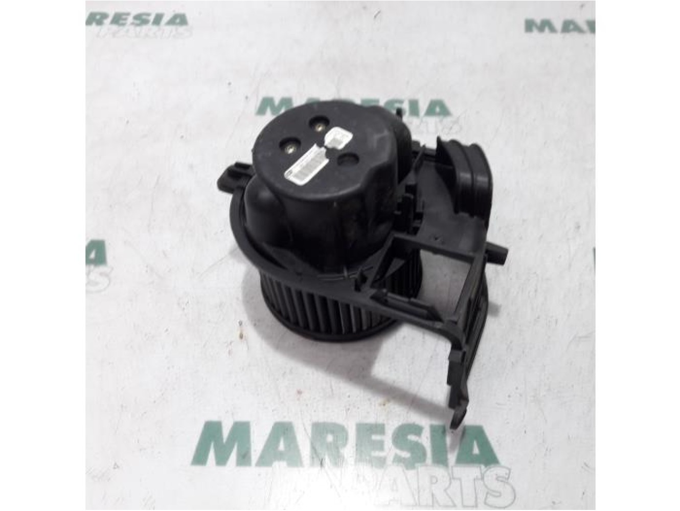 Renault - Clio - Heating and ventilation fan motor