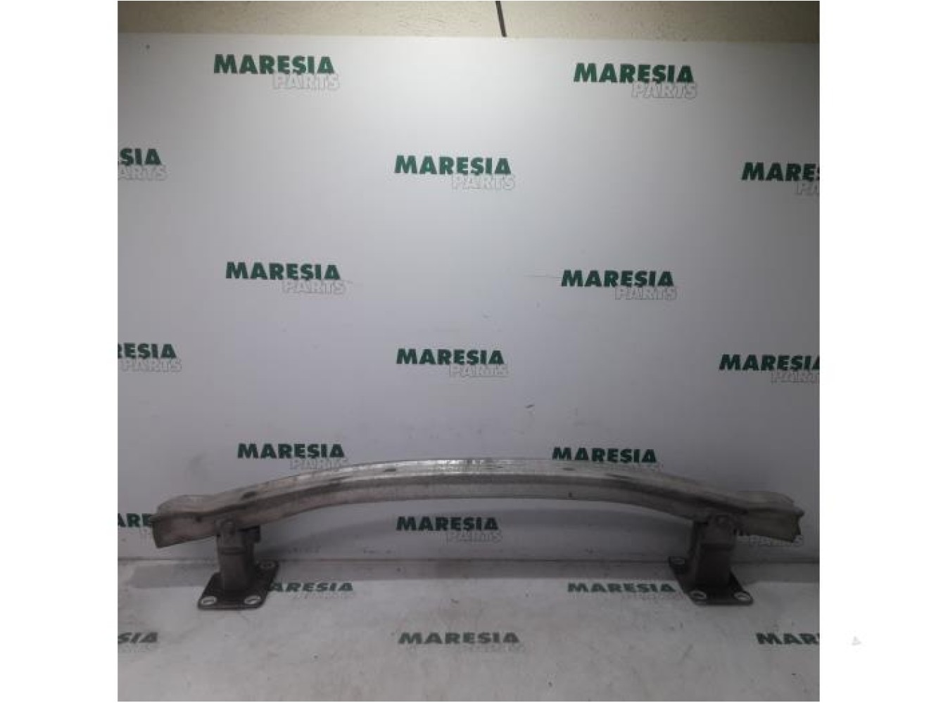 Renault - Megane Scenic - Front bumper frame