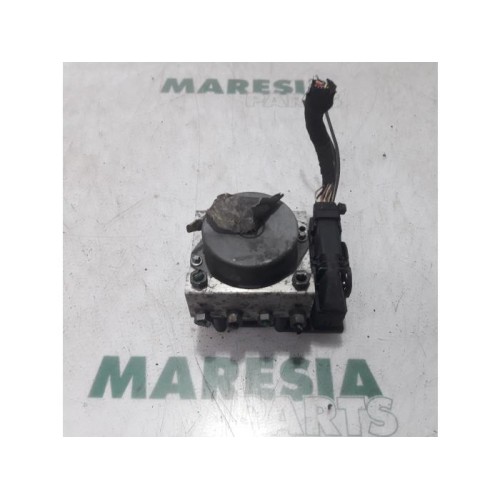 Renault - Megane Scenic - ABS pump