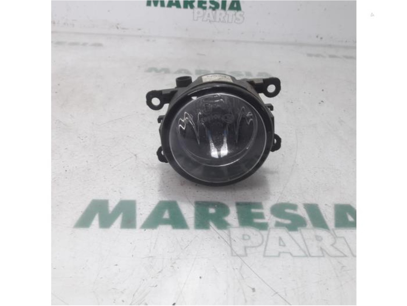 Renault - Megane Scenic - Nebelscheinwerfer links vorne