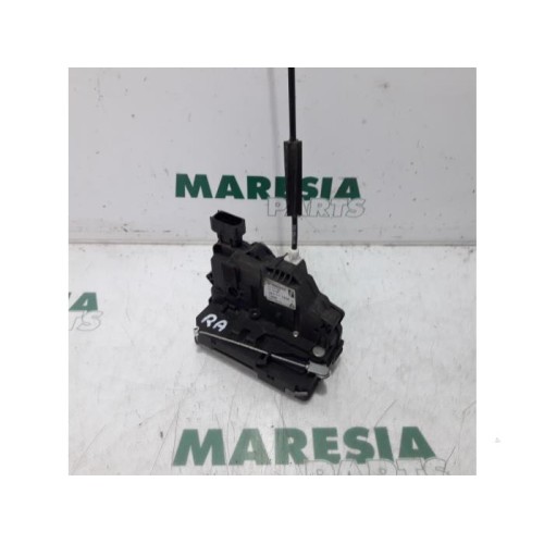 Fiat - Punto - Rear door mechanism 4-door, right