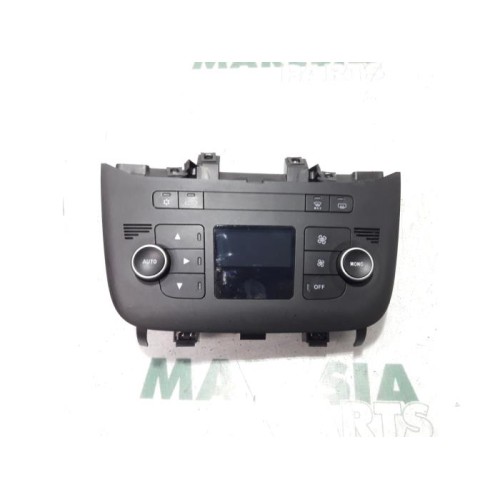 Fiat - Punto - Panneau de commandes chauffage