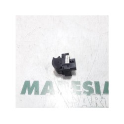 Fiat - Punto - Multi-functional window switch