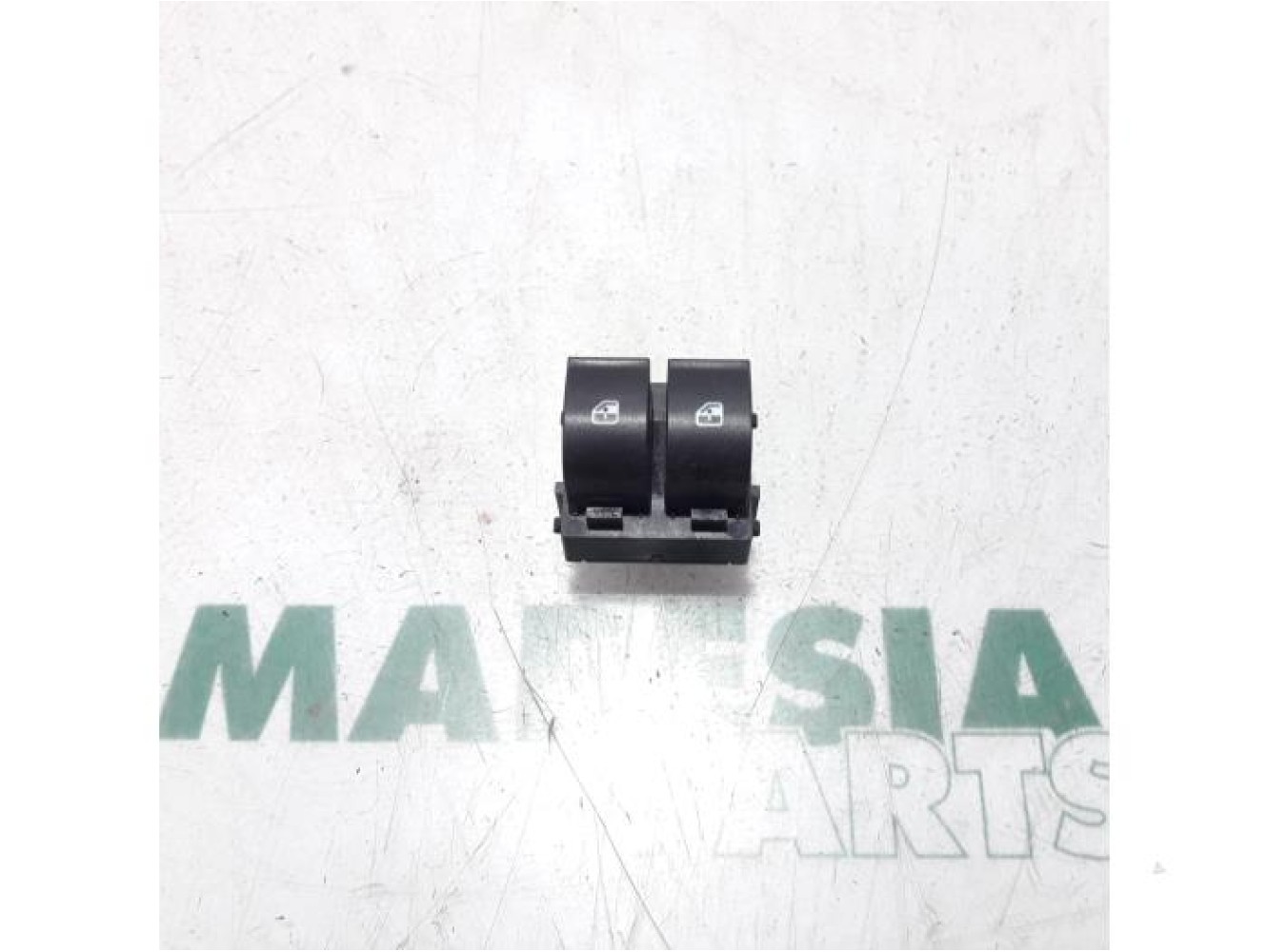 Fiat - Punto - Multi-functional window switch