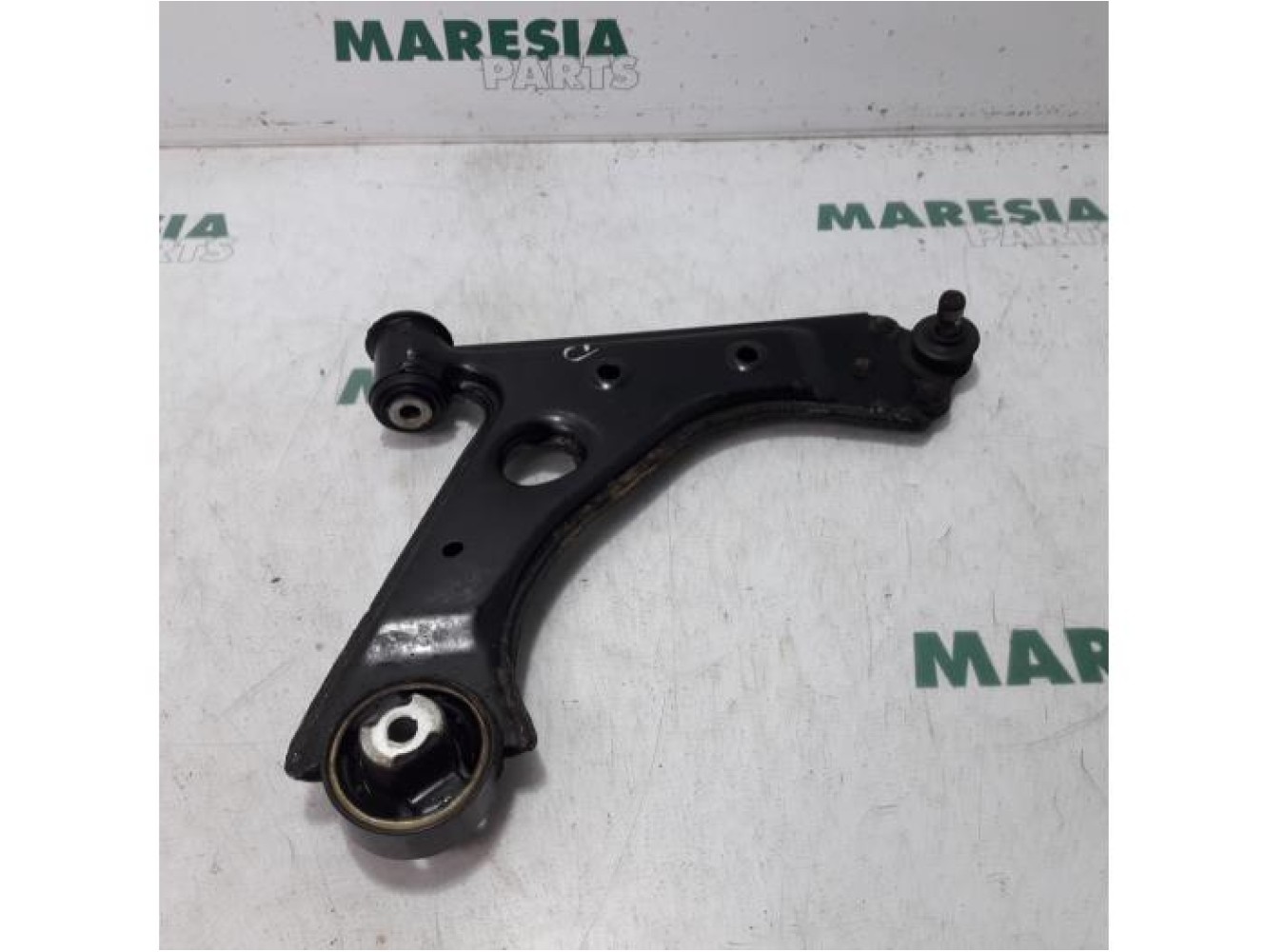 Fiat - Punto - Front lower wishbone, right