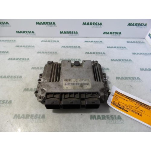 Renault - Laguna - Engine management computer
