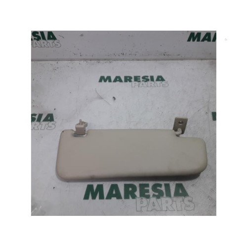 Fiat - 500 - Sun visor