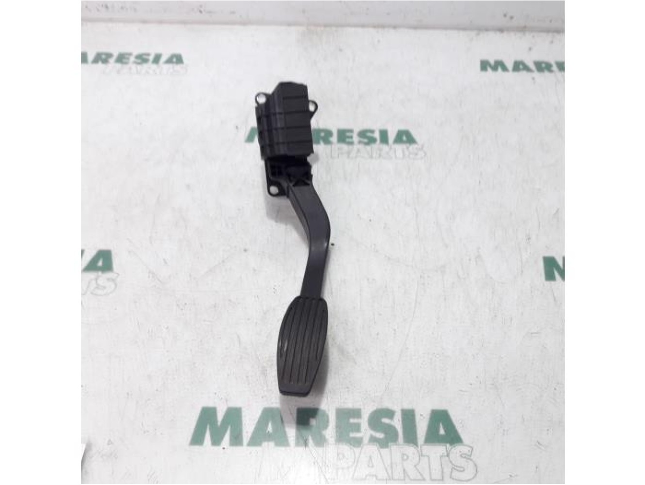 Fiat - 500 - Throttle pedal position sensor