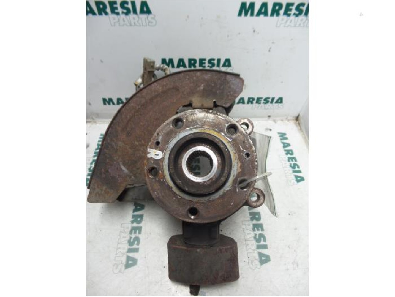 Peugeot - 607 - Knuckle, front right