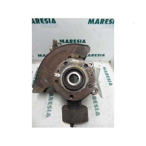 Peugeot - 607 - Knuckle, front right
