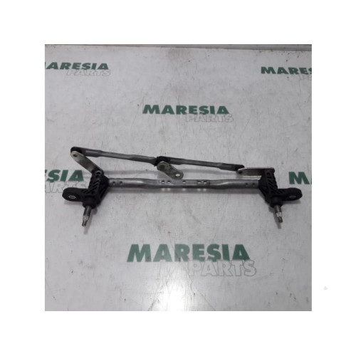 Fiat - 500 - Wiper mechanism