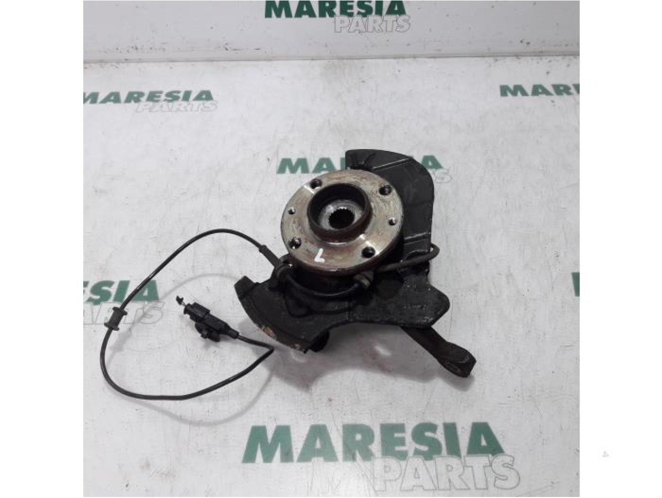 Fiat - 500 - Achsschenkel links vorne