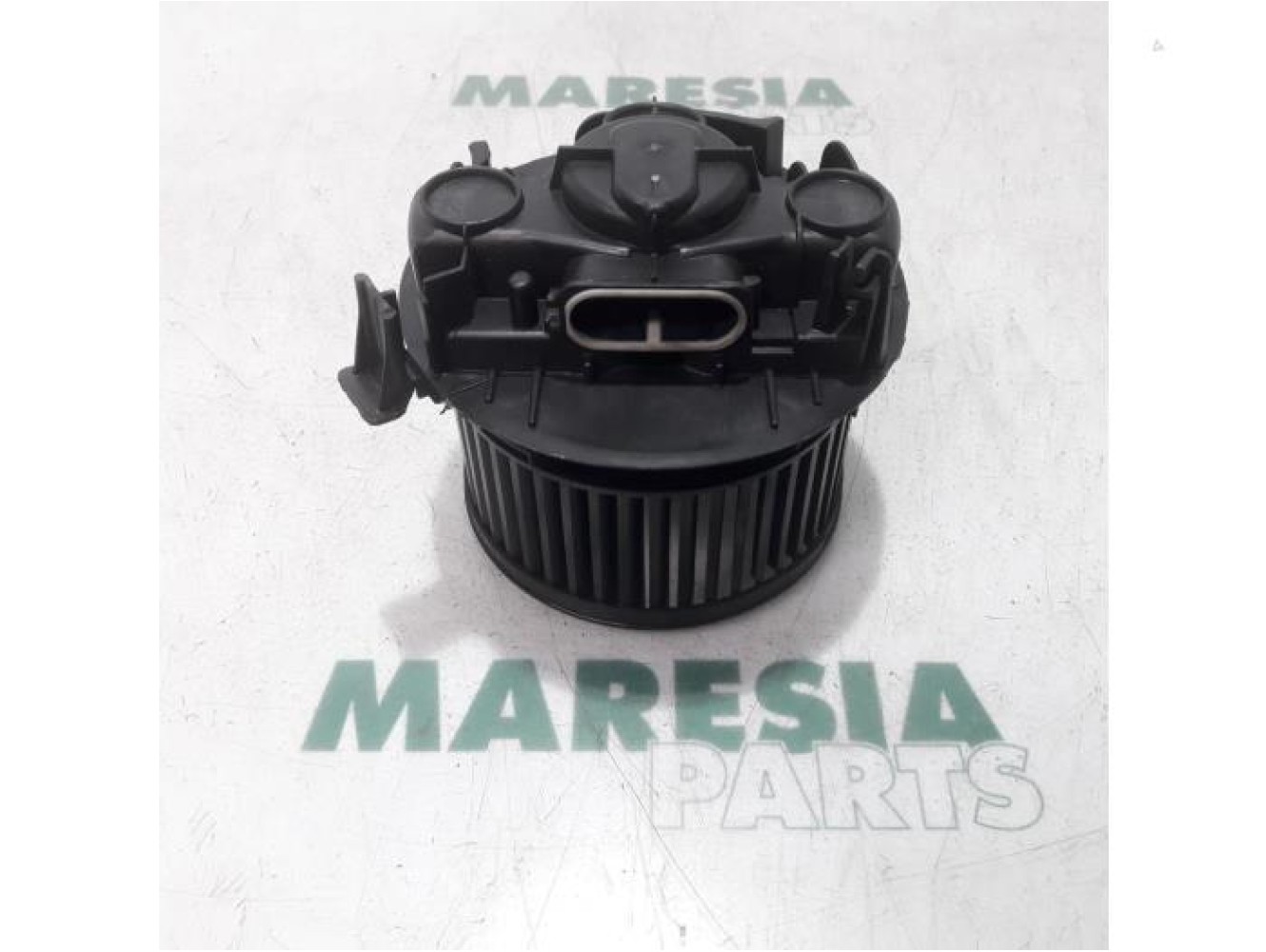 Renault - Twingo - Heating and ventilation fan motor