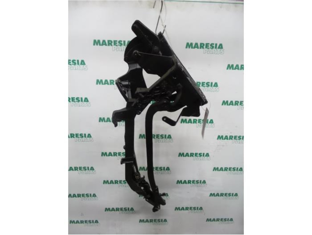 Peugeot - 307 - Tailgate hinge