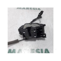Renault - Kangoo - Minibus/van rear door lock mechanism
