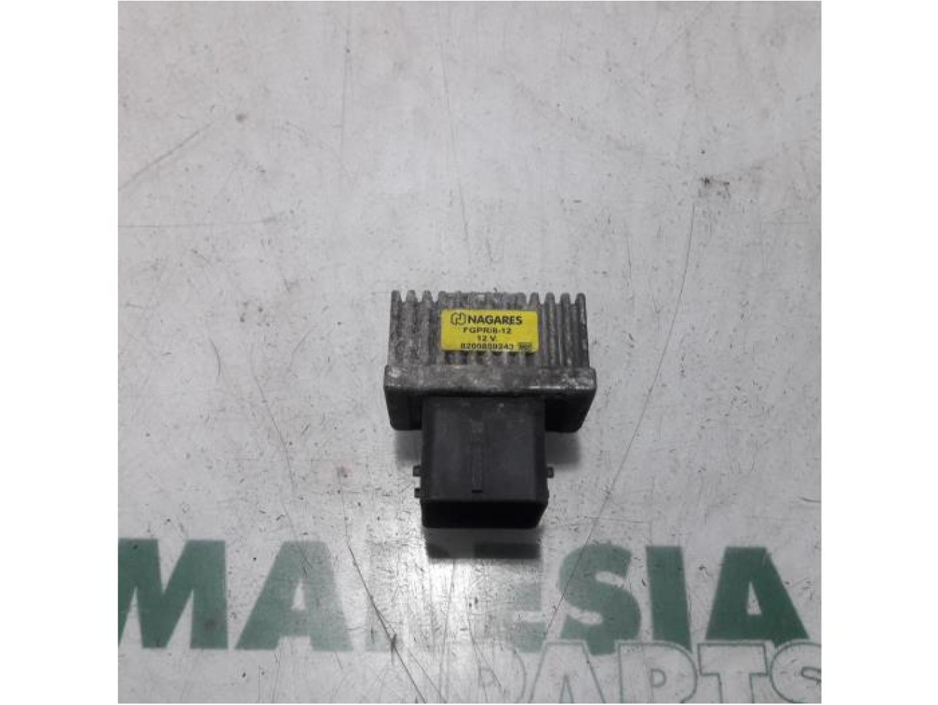 Renault - Kangoo - Glow plug relay