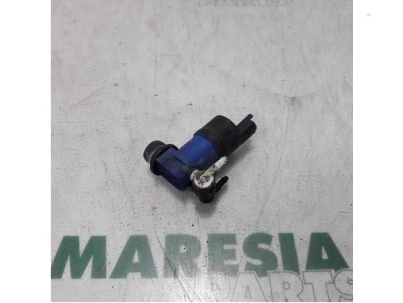 Renault - Twingo - Windscreen washer pump