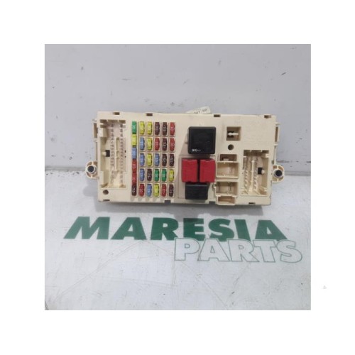 Alfa Romeo - GT - Fuse box