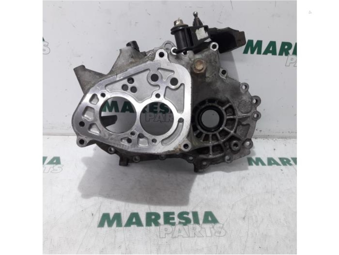Peugeot - 207 - Gearbox casing