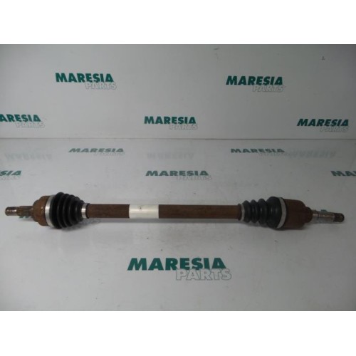 Peugeot - 207 - Front drive shaft, right