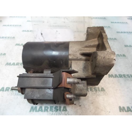 Renault - Espace - Startmotor
