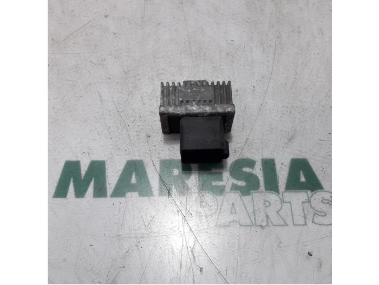 Renault - Espace - Glow plug relay