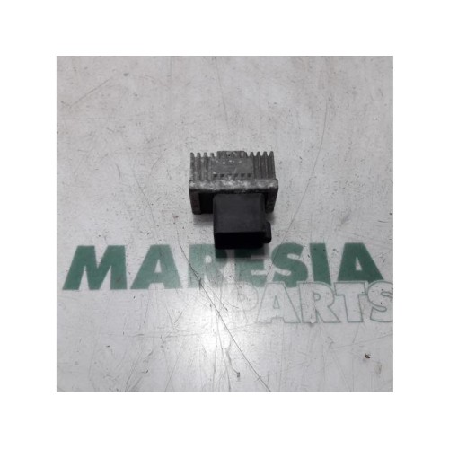 Renault - Espace - Glow plug relay