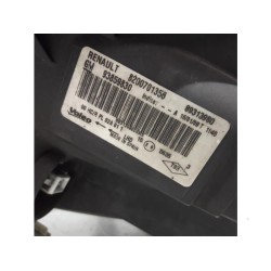 Renault - Trafic - Phare droit