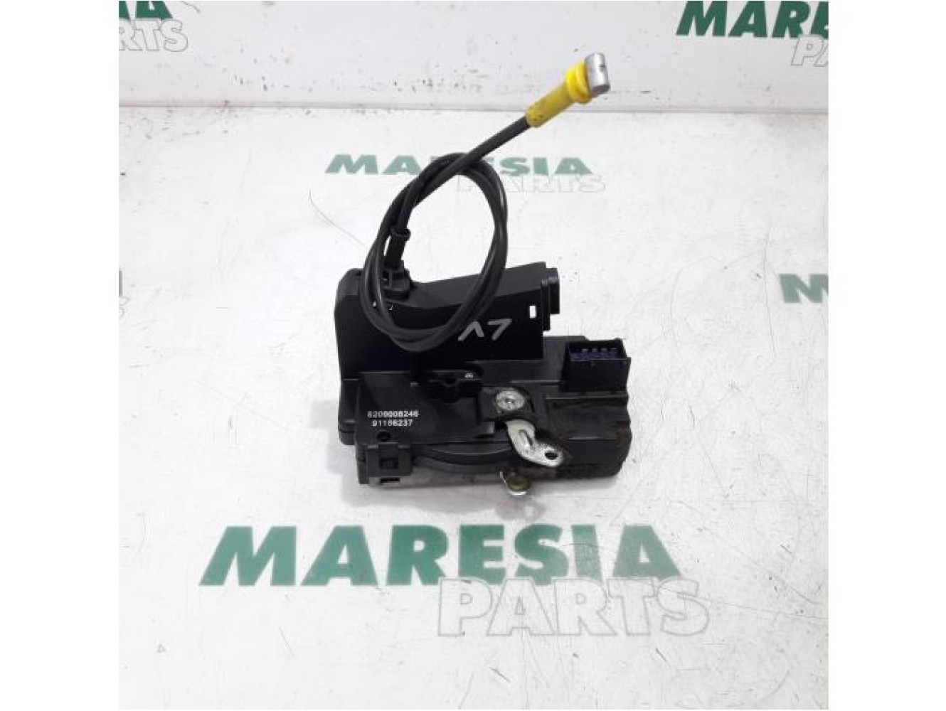 Renault - Trafic - Door lock mechanism 2-door, left