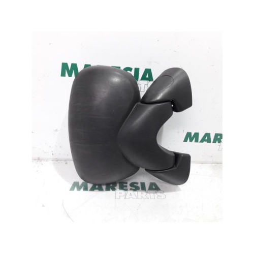 Renault - Trafic - Wing mirror, right
